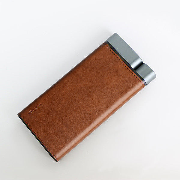 10000mAh Power Bank Metal Shell Leather Finish 2 sztuk USB-A 1 sztuk Porty typu-C
