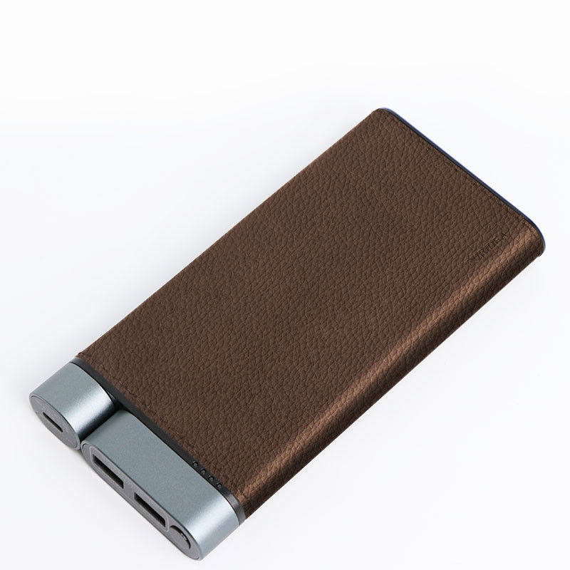 10000mAh Power Bank Metal Shell Leather Finish 2 sztuk USB-A 1 sztuk Porty typu-C